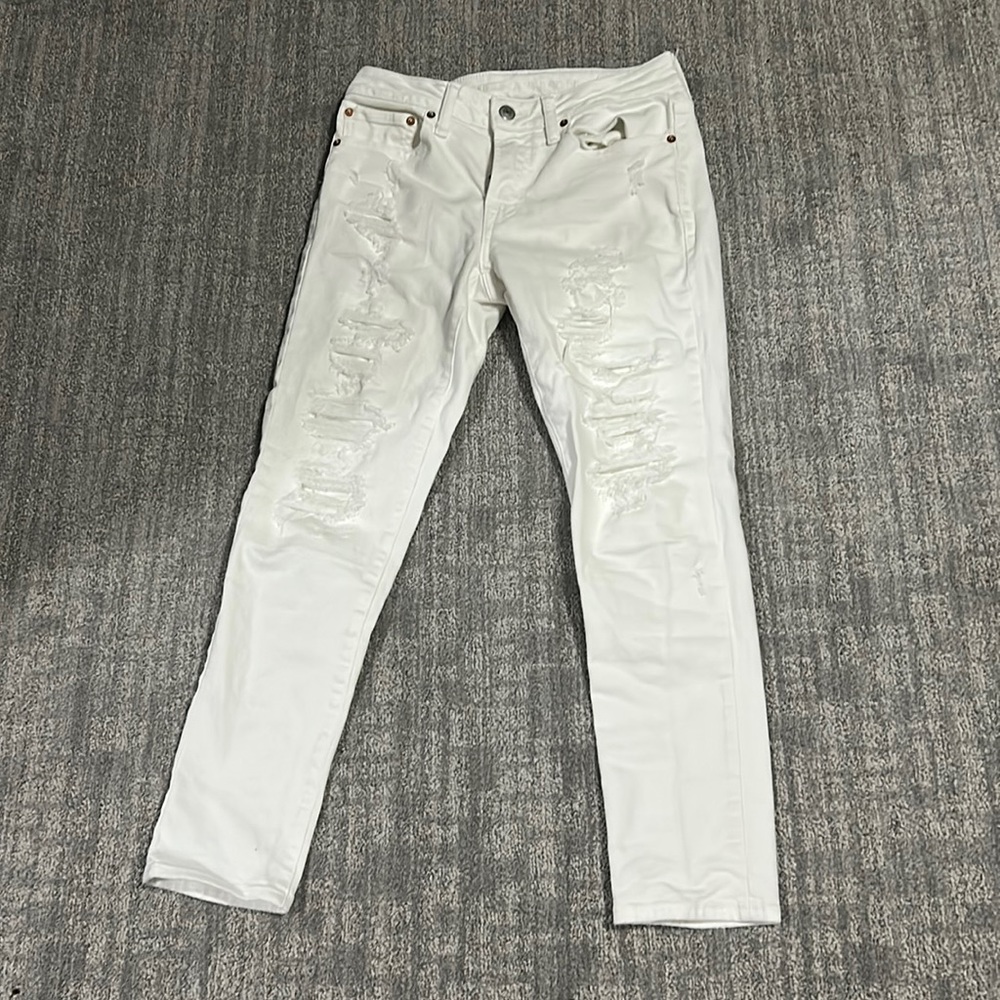 American Eagle White Denim Ripped Jeans